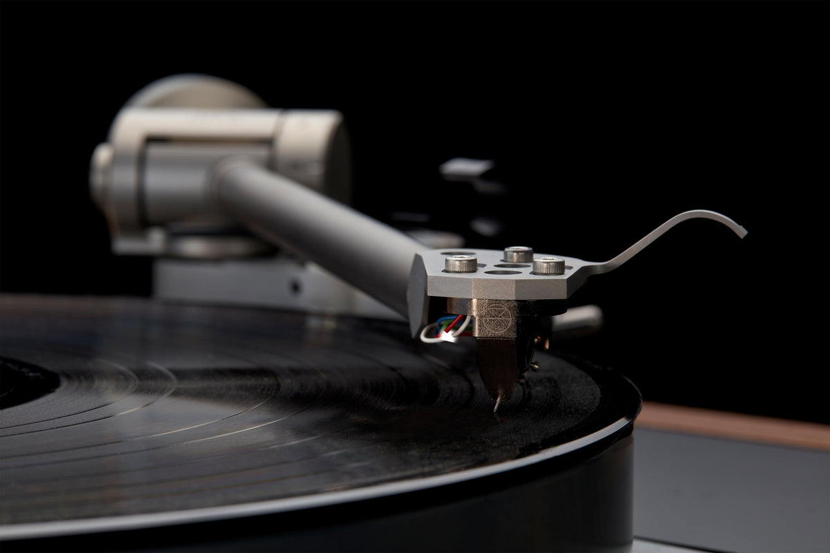 Linn Klimax LP12 Modell 2026 Referenz-Plattenspieler black