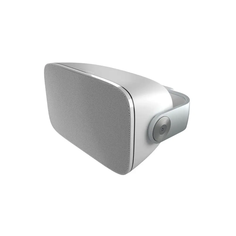 Weiße Outdoor-Lautsprecher mit Mesh-Gitter und Drehhalterung, ideal für auxiliary bass radiators