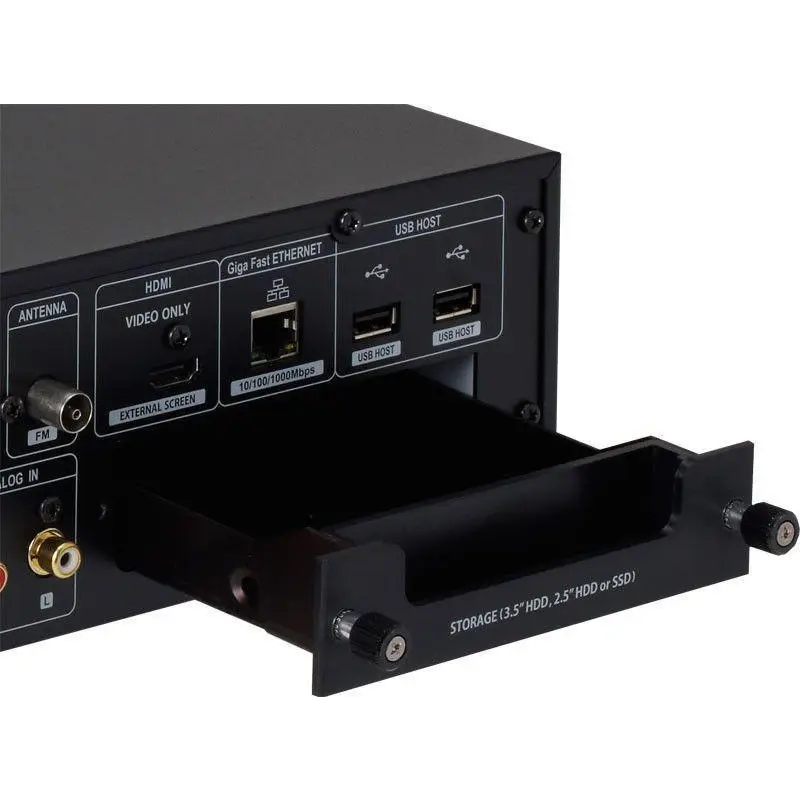 Rückseite des Cocktailaudio X40 Musikservers mit Ports und offenem Laufwerkschacht für datenbankgestützten musikserver digitalisieren