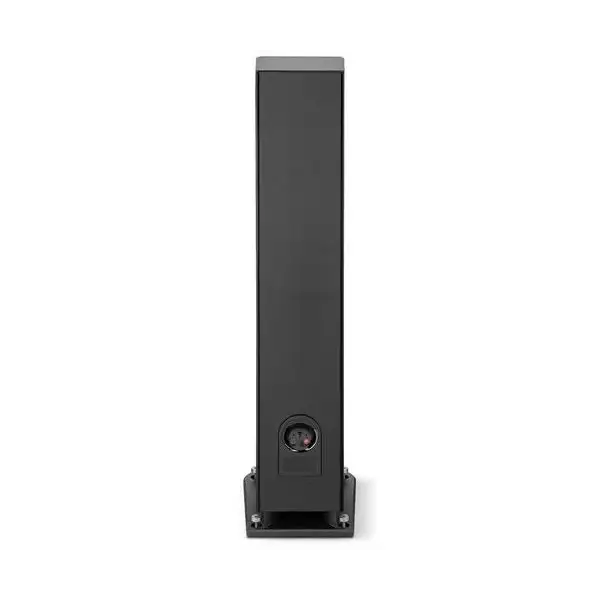 Schwarzer rechteckiger aria evo x n°3 bodenlautsprecher mit minimalistischer form und silbernem oberem rand