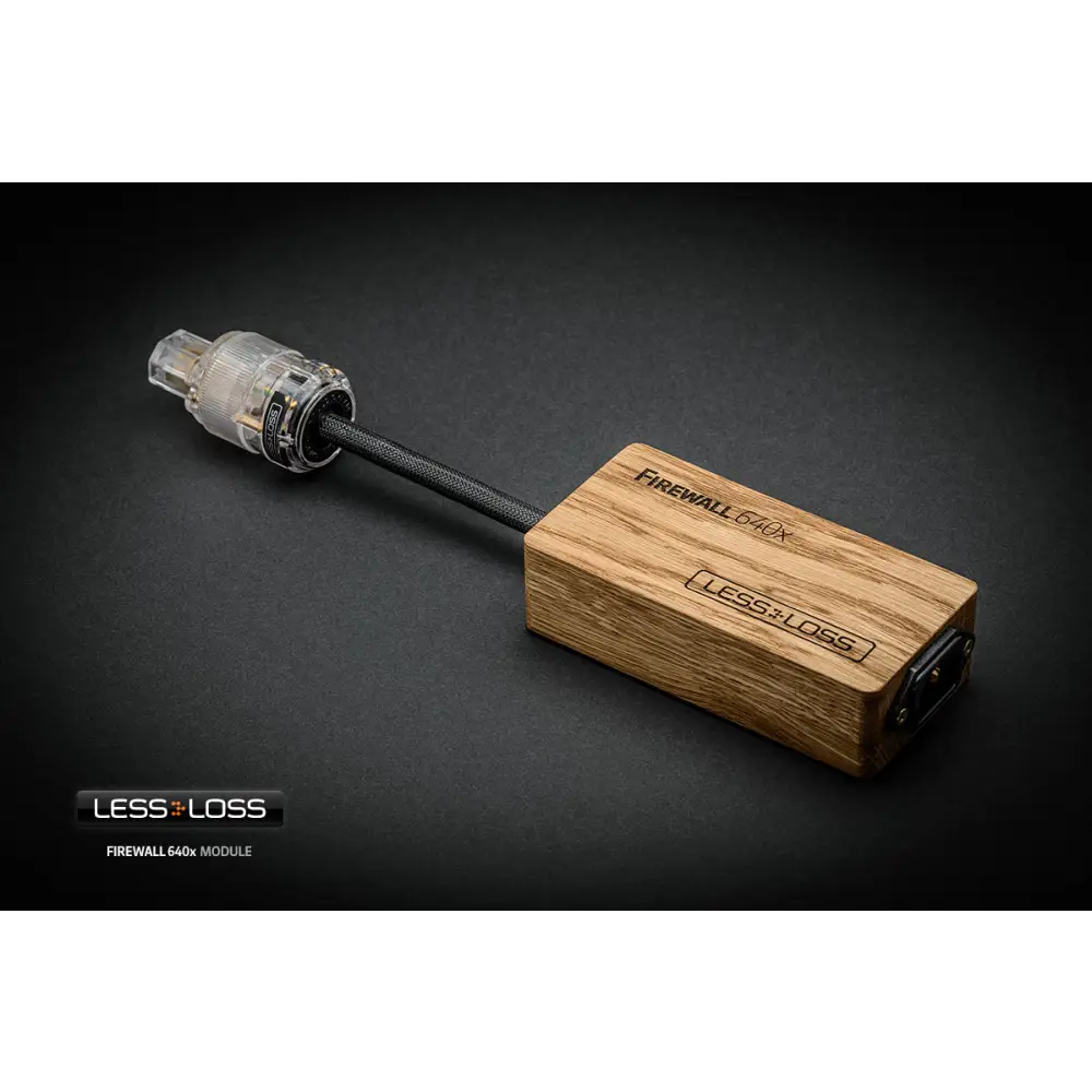 Lessloss firewall 640x entropic process wooden netzfilter mit klarer stromverbindung und schwarzem geflochtenem kabel