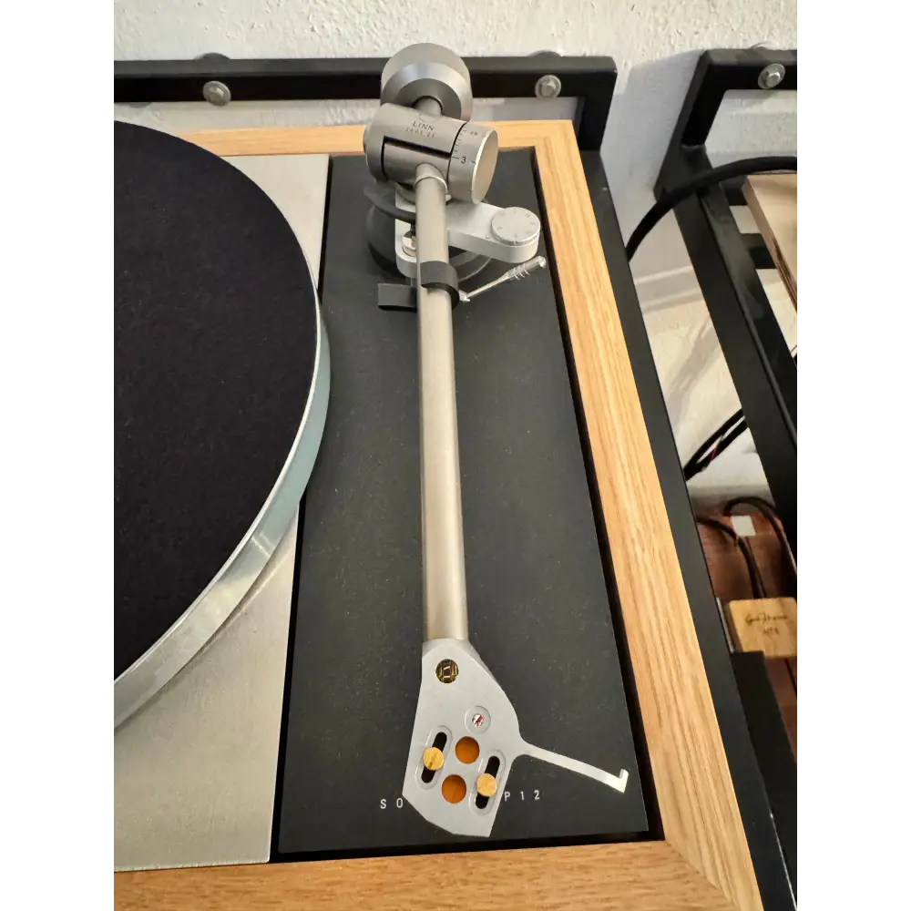 Turntable Tonarm mit silbernem Finish und adjustablem Gegengewicht, Ortofon Cadenza Bronze