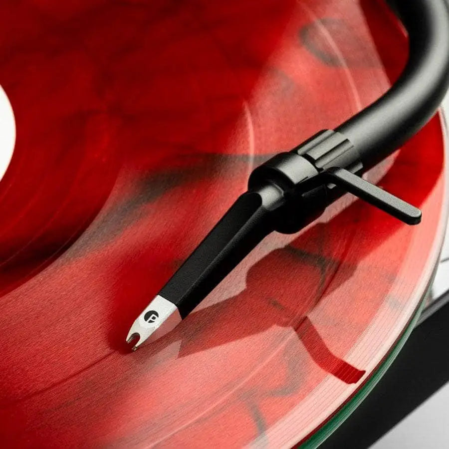 Pro-ject Audio METALLICA limited edition