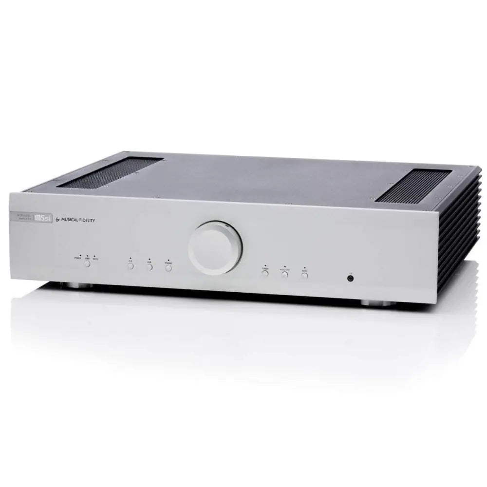 Silberner Musical Fidelity M5si Verstärker mit Kühlkörpern und Bedienelementen