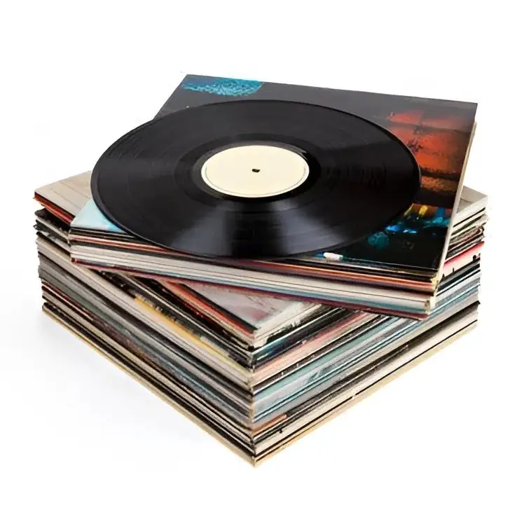 Vinyl Records Stack mit Ortofon 2M Red MM, Teil der 2M Series, mit optimalem Tracking Force