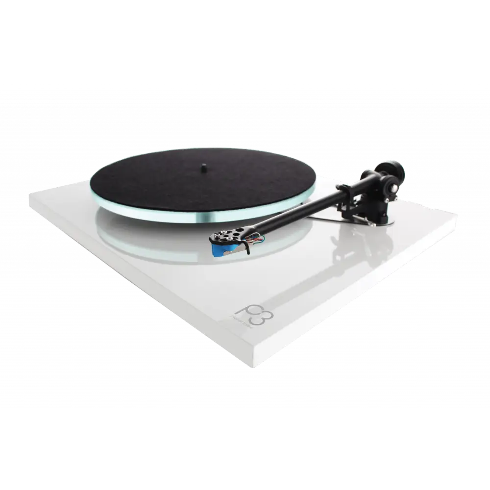 Weißer Rega Planar 3 Turntable mit blauer Stylus für besten Klang, komplett runderneuert