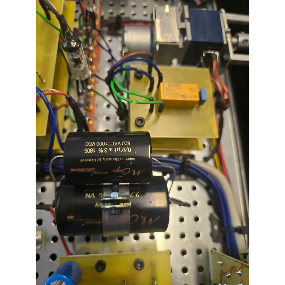 Elektronische Komponenten auf einer Schaltung für Röhrenvorstufe Othello Line bei Ayon Audio