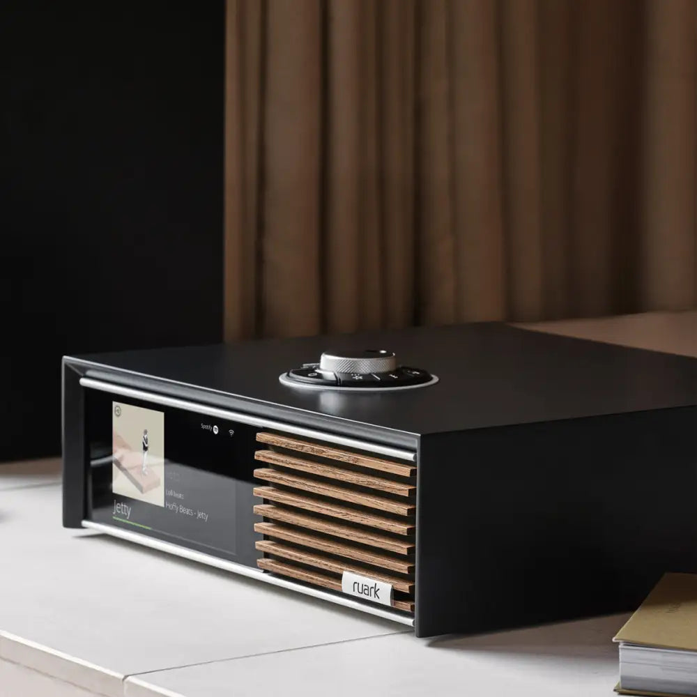 Ruark R610 Satin Charcoal Detail
