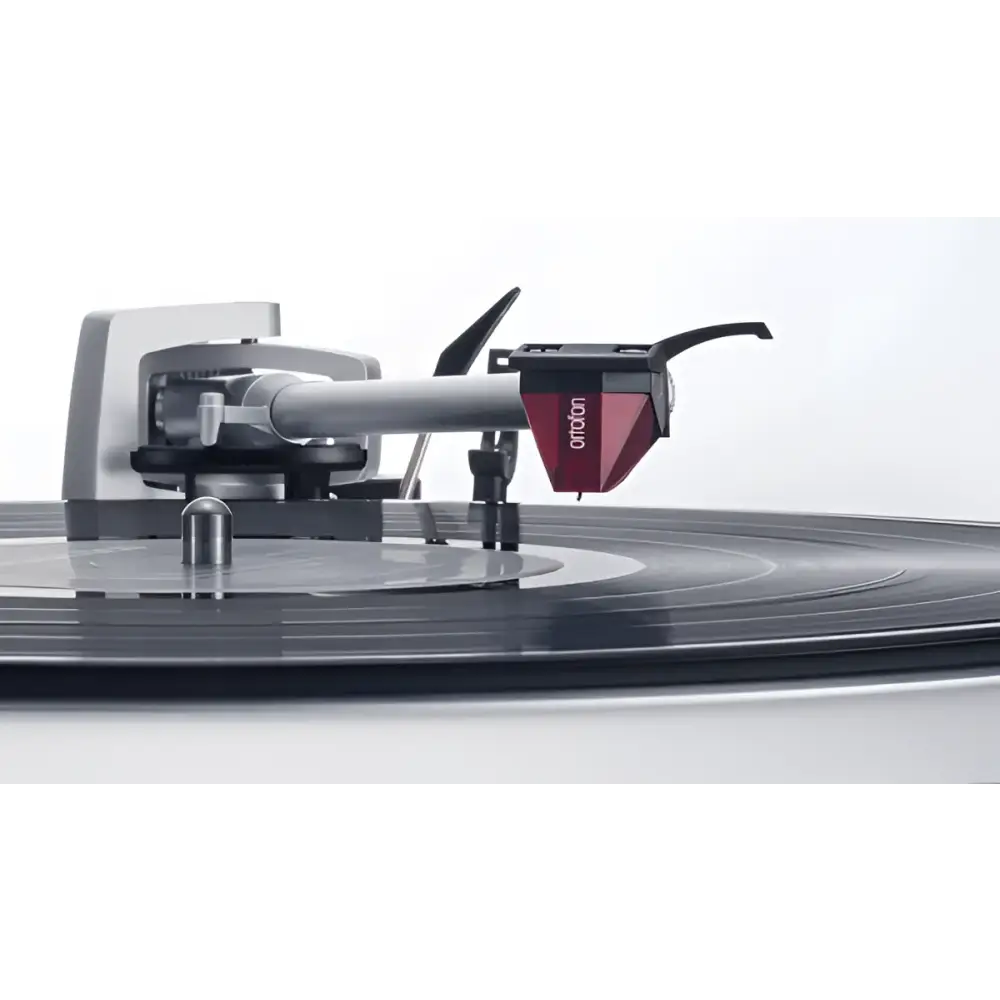 Technics SL 1500C Plattenspieler mit Ortofon 2M Red Tonabnehmer für sachen audiophiler Klangqualität