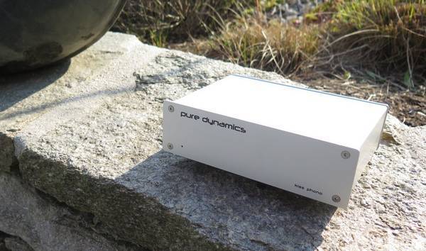 PURE DYNAMICS KISS PHONO mit Accunetzteil und Cinchkabel 1,23cm HIFITEAM EDITION