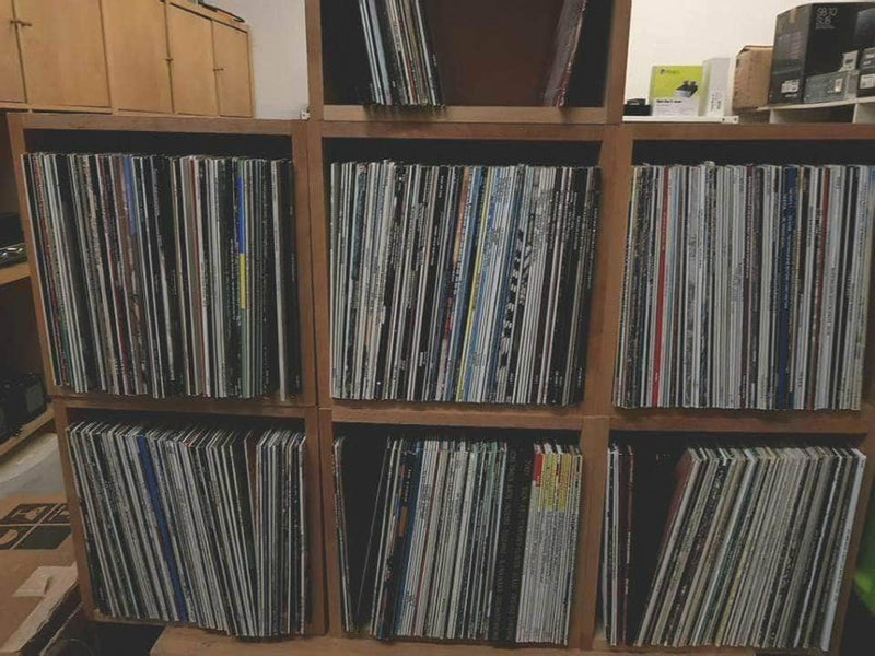 Über 800 neuwertige LPs eingetroffen