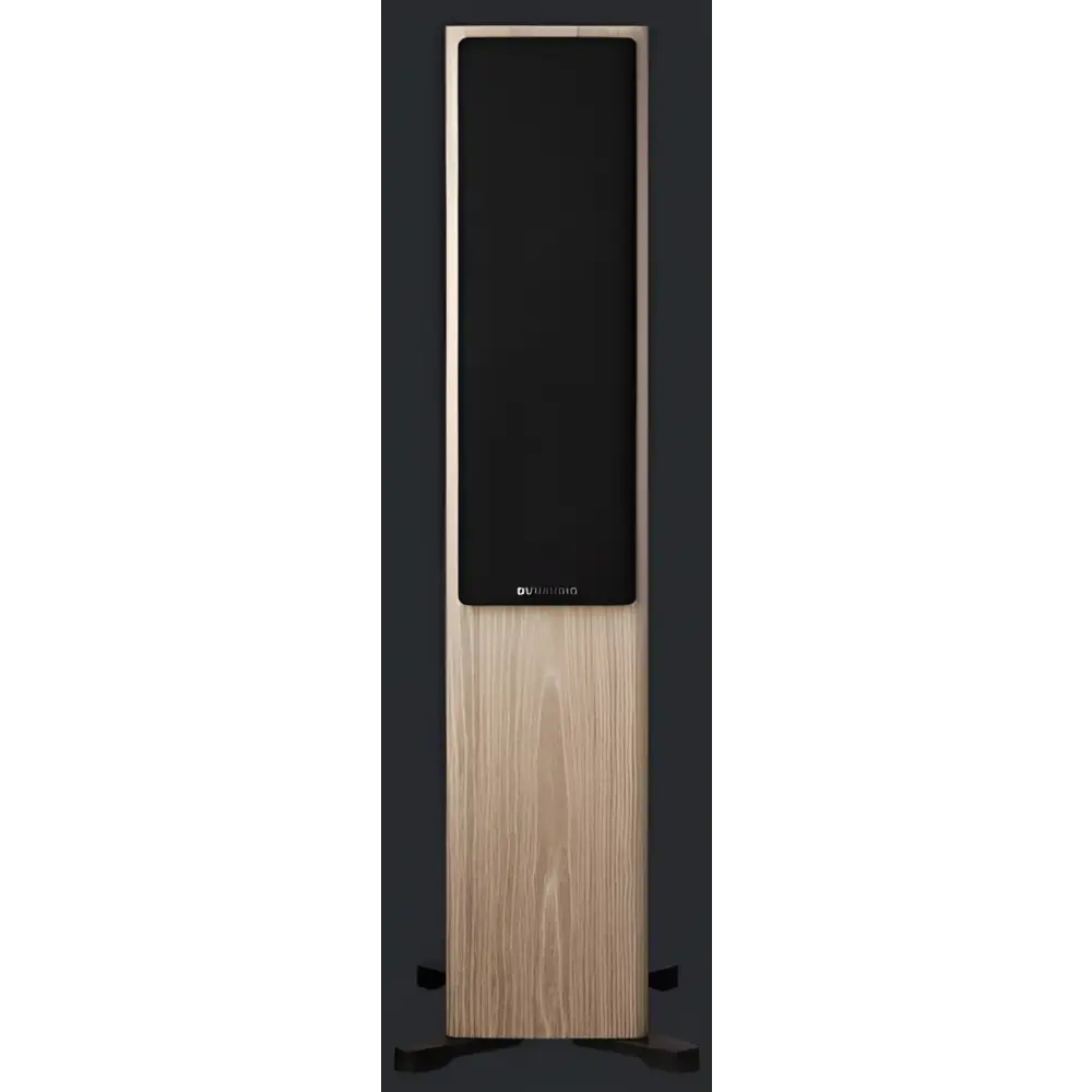 Hochwertiger Standlautsprecher Dynaudio Evoke 30 Paar mit hellen Holzpaneelen und schwarzem Gitter