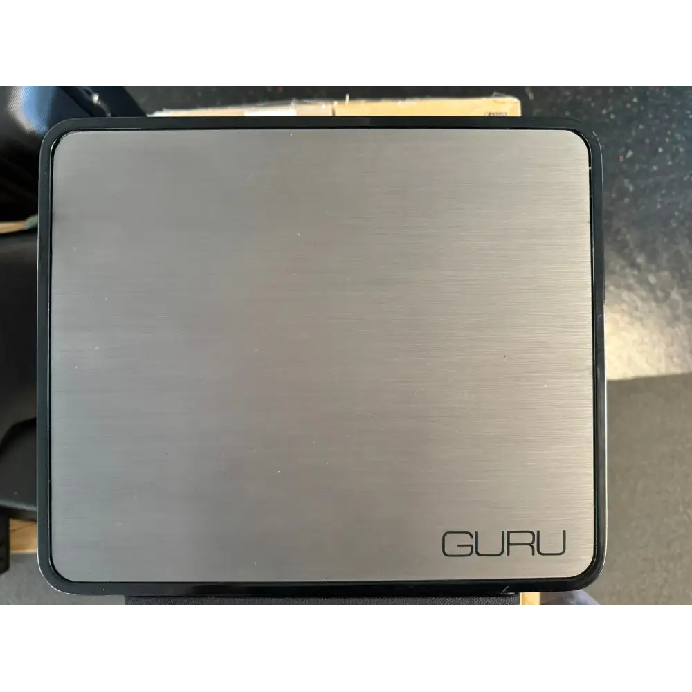 Guru Audio Lautsprecher Guru QM10 secondhand Paar mit originalen verstellbaren Wandhalterungen