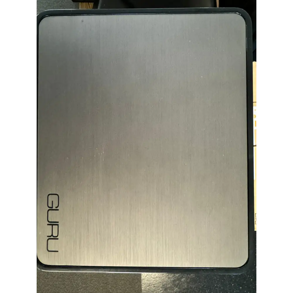 Guru Audio Lautsprecher Guru QM10 secondhand Paar mit originalen verstellbaren Wandhalterungen