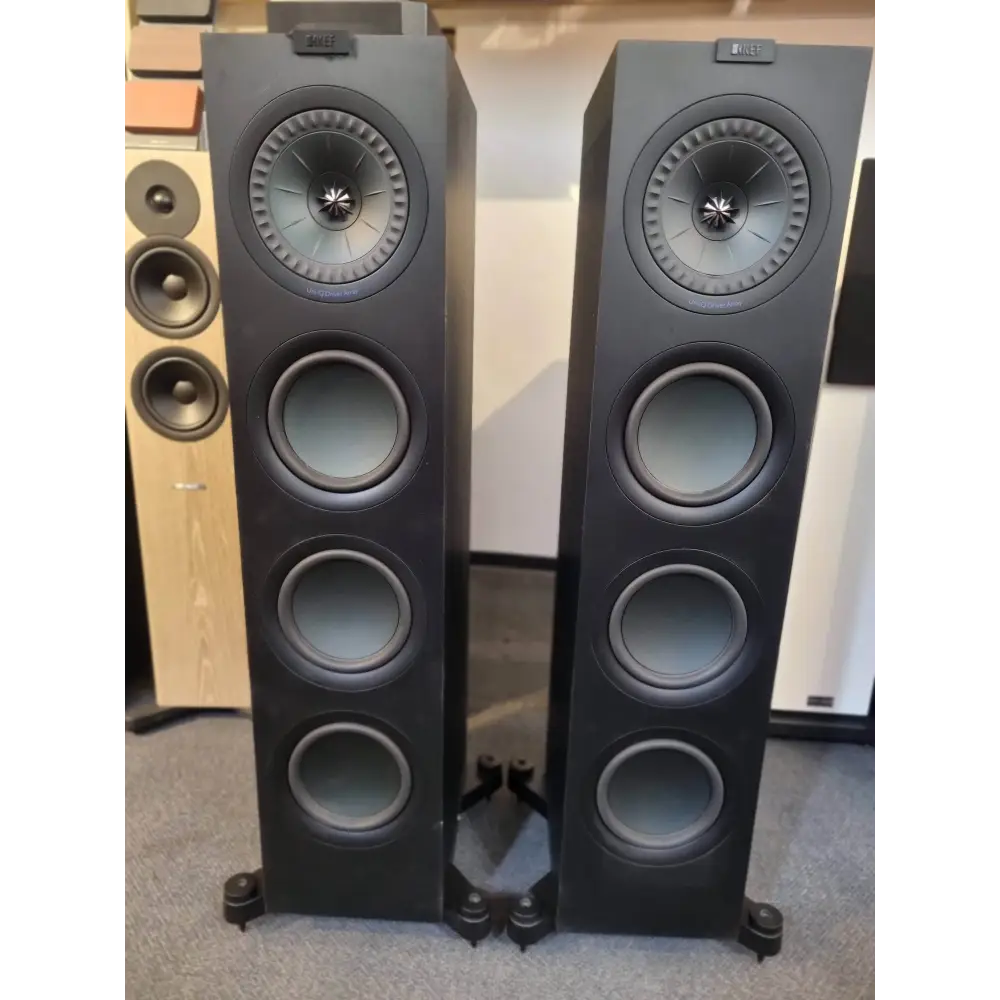 Schwarzes KEF Q 750 Standlautsprecher Paar mit mehreren Treibern, ohne optischen Schäden