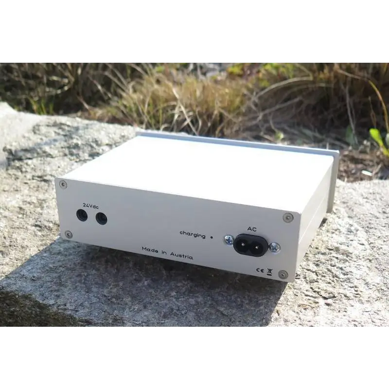 KISS Battery 15 Volt 12 Volt ZUBEHÖR zur KLANG und BILDOPTIMIERUNG