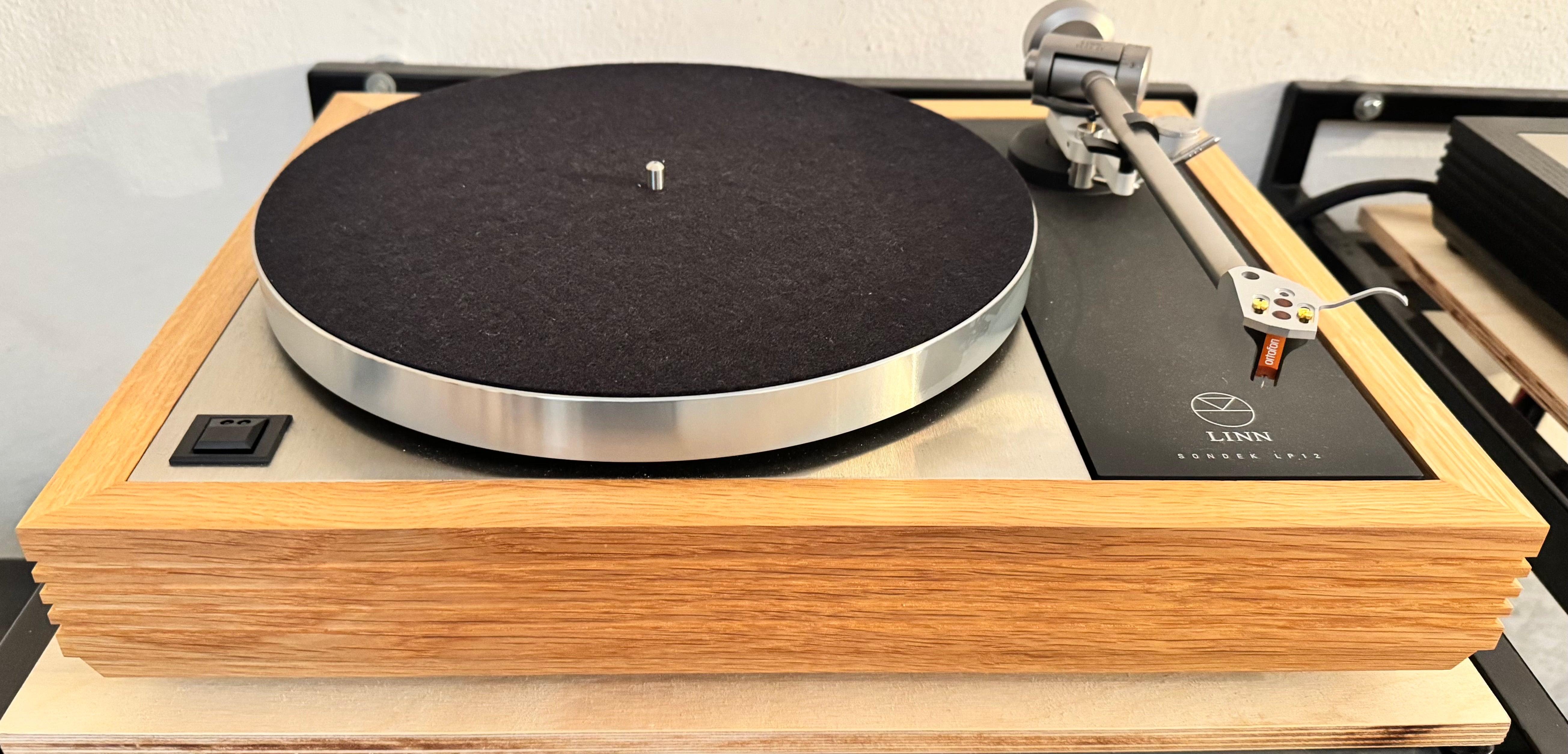 Linn plattenspieler Eiche fluted Demo LINN Klimax  LP12 OAK Fluted mit Ortofon Cadenza Bronze KEIN VERSAND