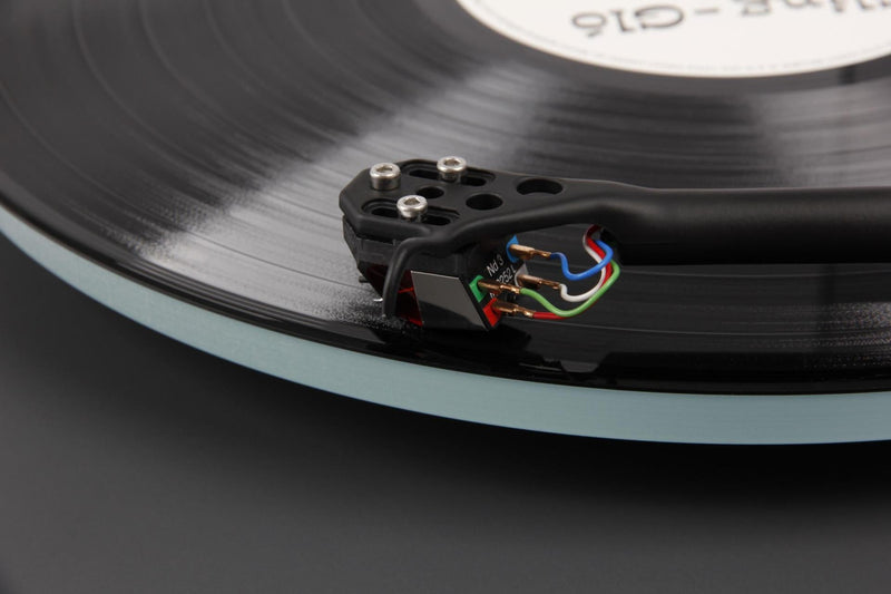 Rega plattenspieler Rega Planar 2 Limited Edition Anthrazit mit ND3 Tonabnehmer.