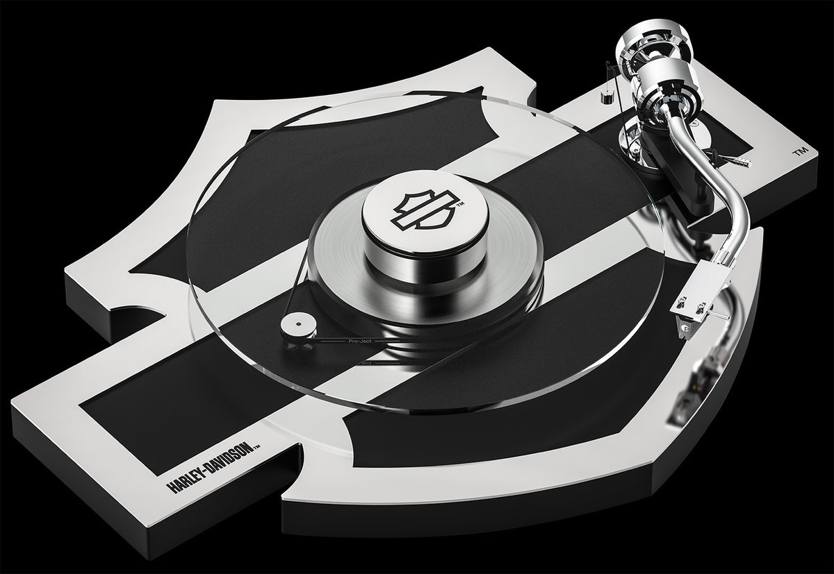 Pro-Ject Harley-Davidson Turntable, Schrägansicht