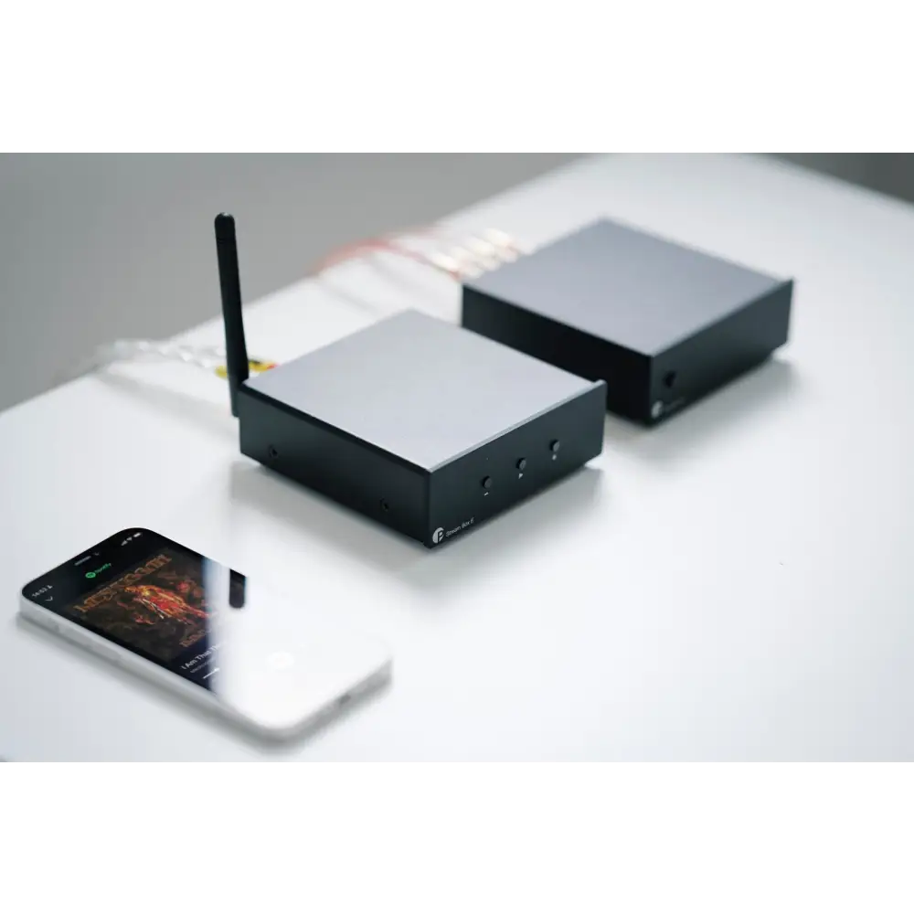 Pro-Ject Stream Box E + Amp Box S3 – minimalistisches Setup