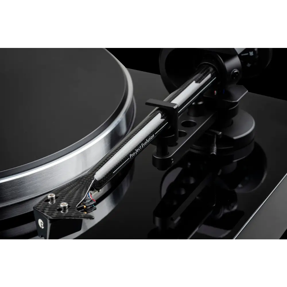 Schwarzer carbonfaser pro-ject evolution mc-tonabnehmer pick it ds2 mit silberakzenten im evolution superpack