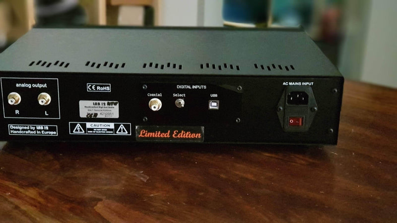 LAB12 DAC schwarz LAB12 DAC1 secondhand