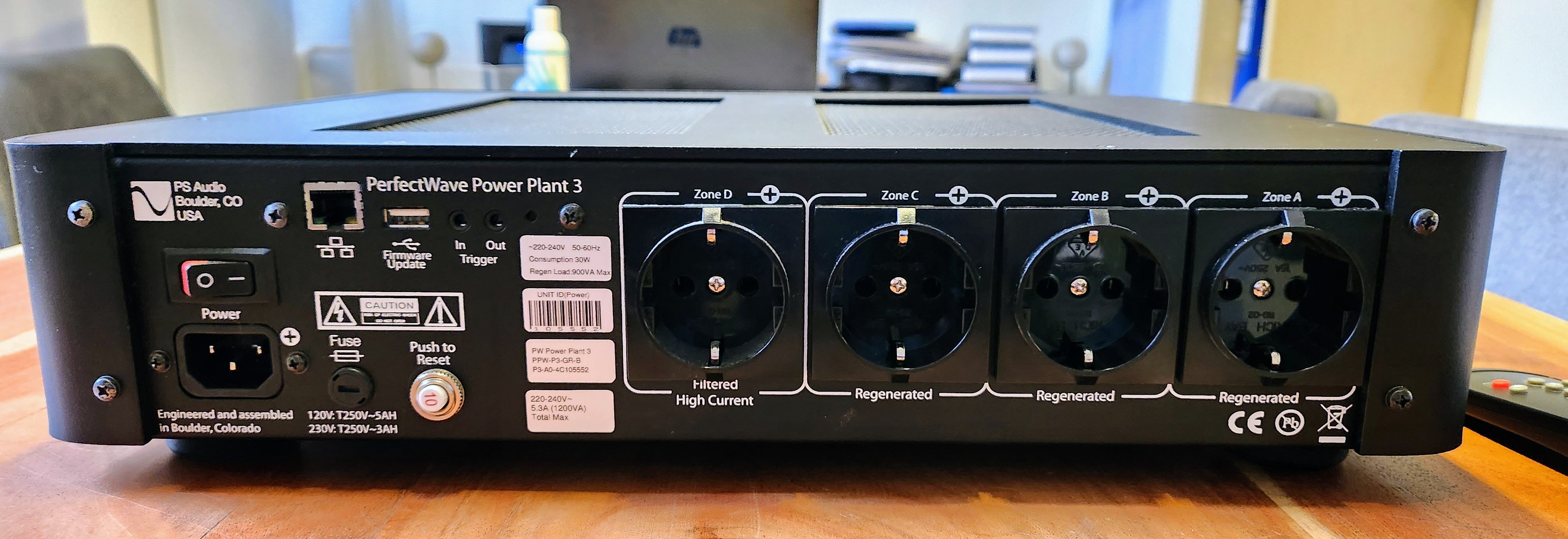 PS-AUDIO ZUBEHÖR zur KLANG- und BILDOPTIMIERUNG PS-AUDIO - Perfect Wave Power Plant P3 Secondhand